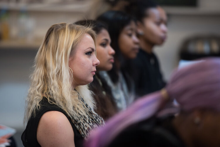 Why Every Startup Founder Must Be A Brilliant Salesperson