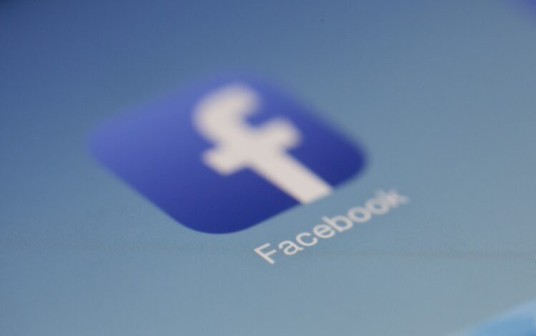 8 Positive Lessons From Facebook On Building Momentum  Image via Flickr by stockcatalog