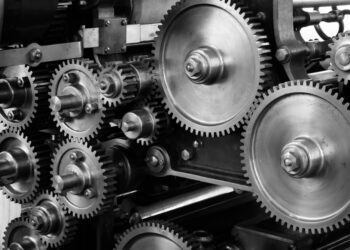 8 Change Triggers Every Entrepreneur Must Spot Early