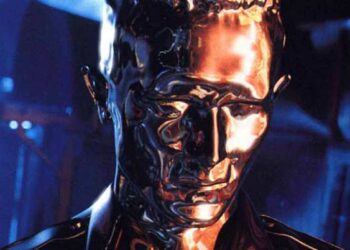 Robots As Living Organisms?