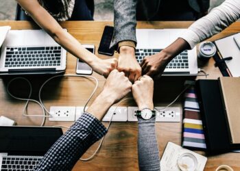 The Key to Getting Departments to Successfully Collaborate